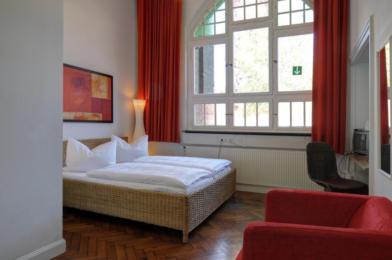 Alte Lohnhalle - Industriekulturhotel エッセン エクステリア 写真
